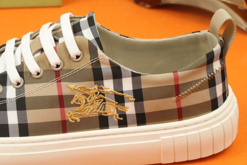 Burberry Sneakers